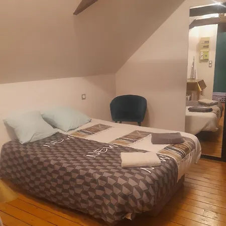 Apartmanhotel Le De La Fontaine Évron