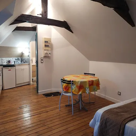 Apartmanhotel Le De La Fontaine 3*