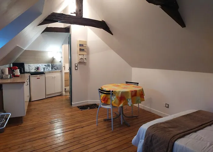 Lägenhetshotell Le De La Fontaine 3*